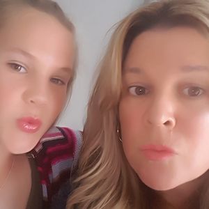 Meet your Posher, Marnie